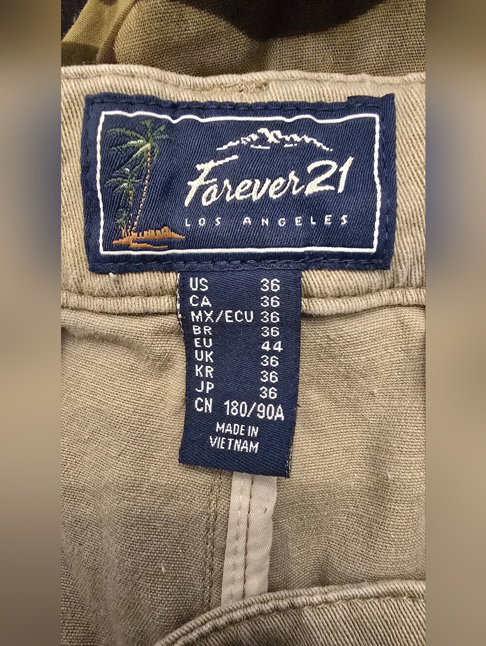 Mens Forever 21 Los Angeles Olive Green Pants - Picture 2 of 2